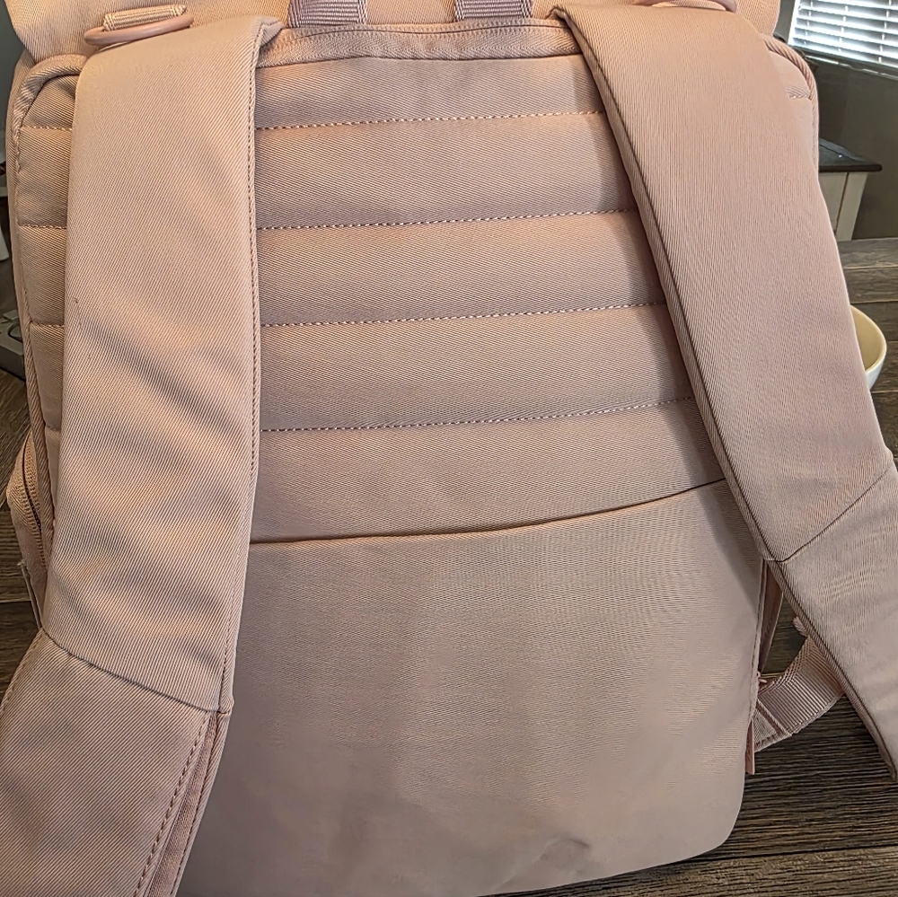 Brand New Diaper Bag - Trendy & Organized - Picture 2 of 5